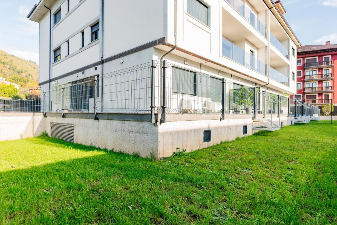 El Prau De Mito Apartment Onís Екстериор снимка