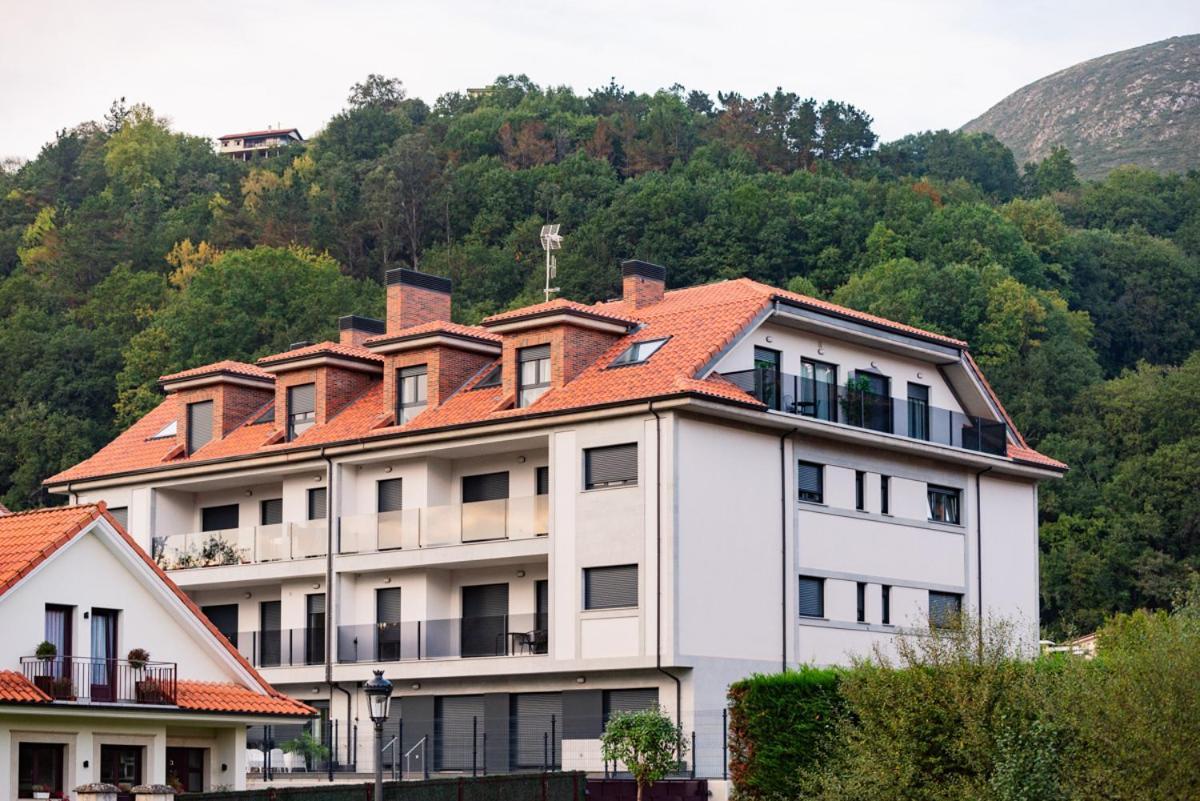 El Prau De Mito Apartment Onís Екстериор снимка